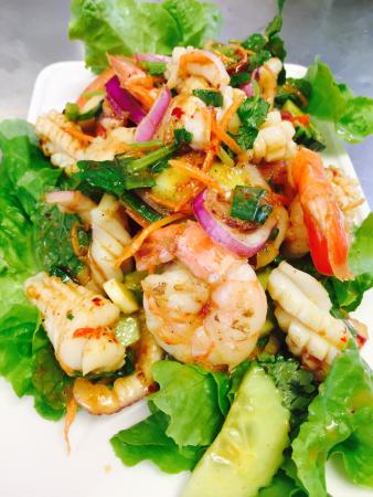 Tuk Tuk - Click Find 0