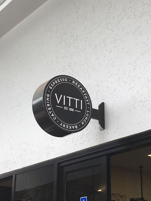 Vitti Cafe - Lawyer Find 3