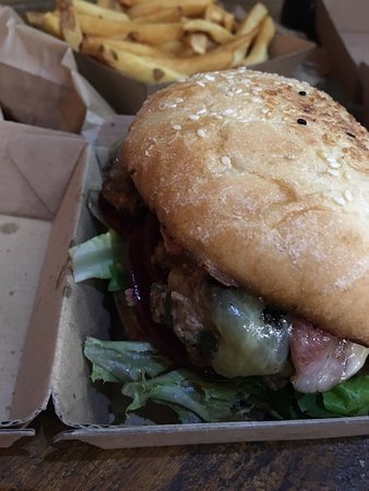 Fish And Chippery - Bet 4u 0