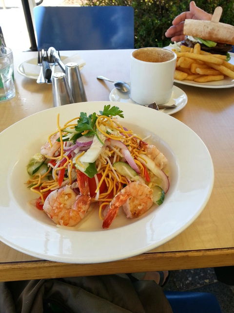 Oliver's Cafe - Bet 4u 4