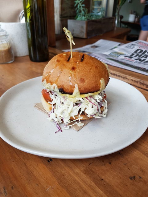 The Shak Organic Cafe And Wine Bar - Click Find 1