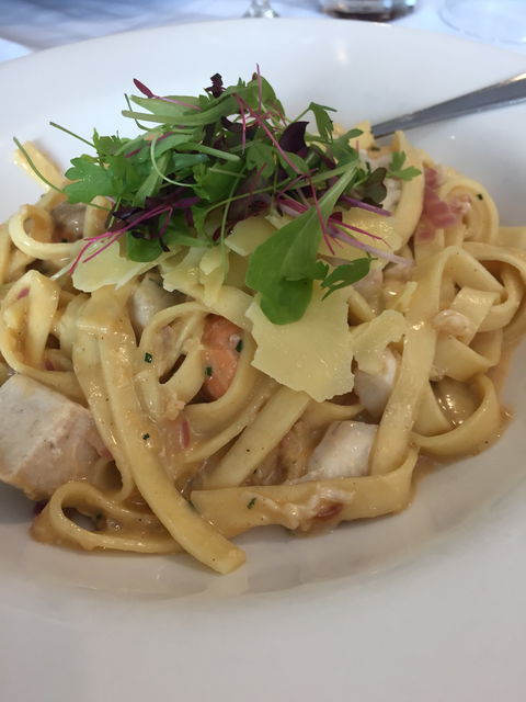 Three Bar And Grill - DBD 5