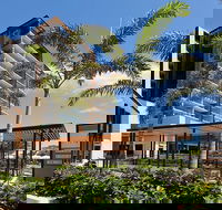 Cabana Bar  Kitchen - Click Find