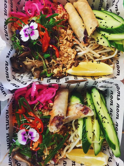 Nom Nomâ€™s At Kingâ€™s - Click Find 4