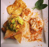 The Greek at the Creek - Bet 4u