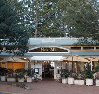 Poets Restaurant and Cafe  Main Street Gallery - Bet 4u