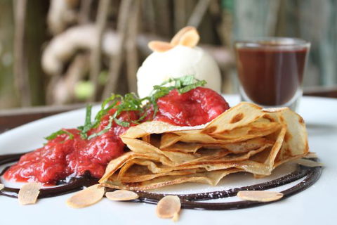 Petit Cafe Kuranda - Click Find 0