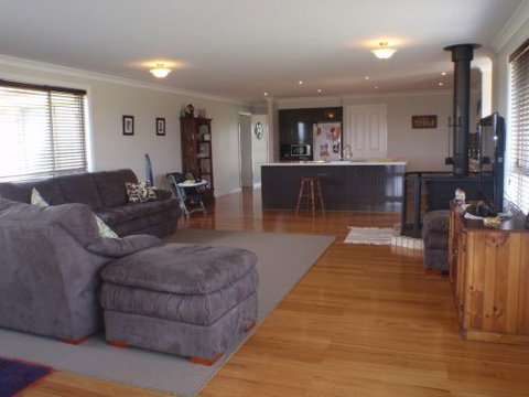 Jeremy Cox Constructions - Local Finder 3