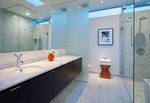 Expressions Bathroom Renovations - Click Find 1