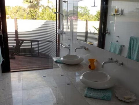 Headland Building Woolgoolga - Click Find 4