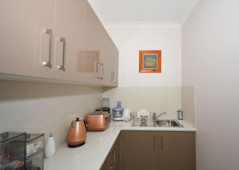 Classique Kitchen Designs - Lavinia 17