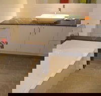 Custom Stone Solutions - Click Find