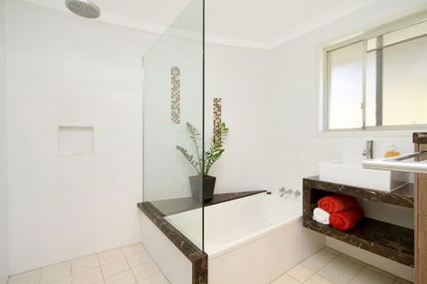 Custom Stone Solutions - Lavinia 2