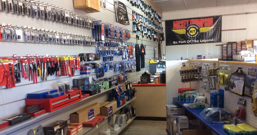 Tyres Clermont QLD Lawyer Find