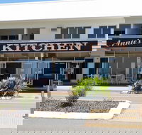Annie's Kitchen - Lavinia