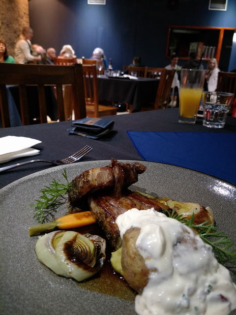 Austin House Restaurant - Click Find 2