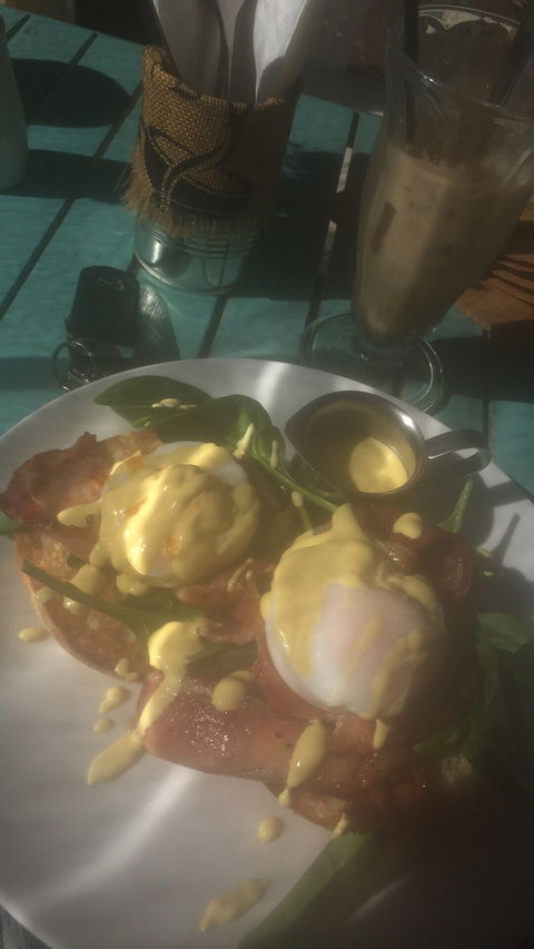 Cafe At Abbie Lane - Click Find 5