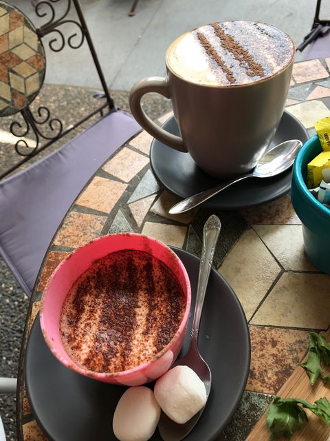 Cafe At Abbie Lane - Click Find 6