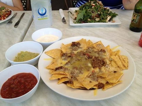 Cafe Jilarty At Rainbow - Click Find 0