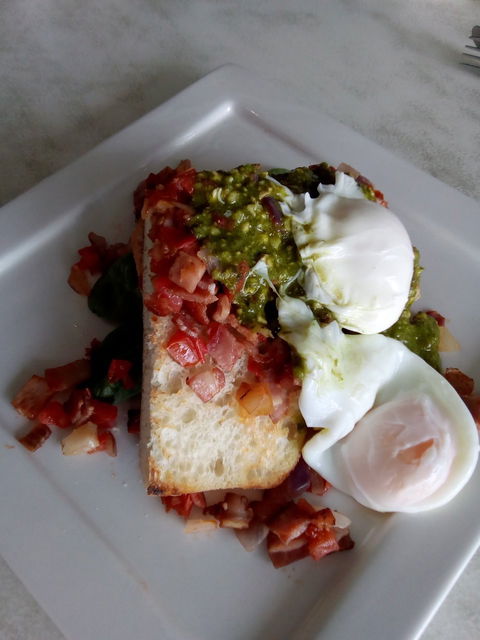Cafe Jilarty At Rainbow - Click Find 1