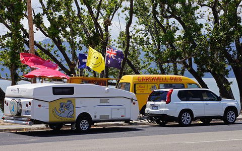 Jessies Cardwell Pies (mobile Van) - Bet 4u 0