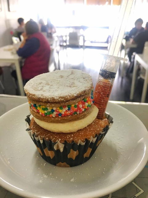 Katty Cakes - DBD 4