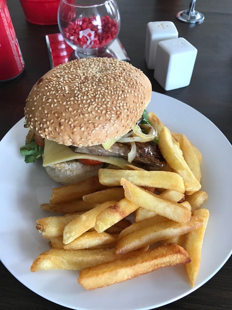 Redgates Steakhouse - Bridge Guide 5