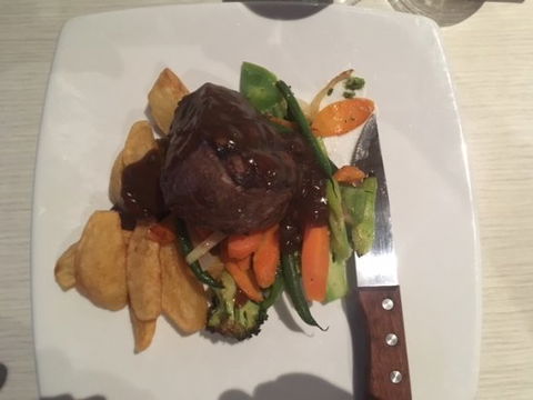 Albatross Bay Resort - Click Find 0