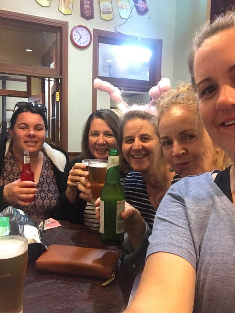 Bororen Hotel Restaurant - Lawyer Find 5