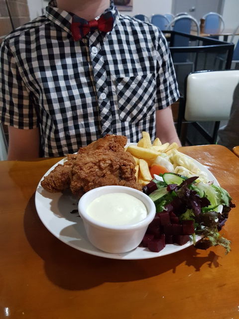 Grand Old Crow Hotel - Local Finder 2