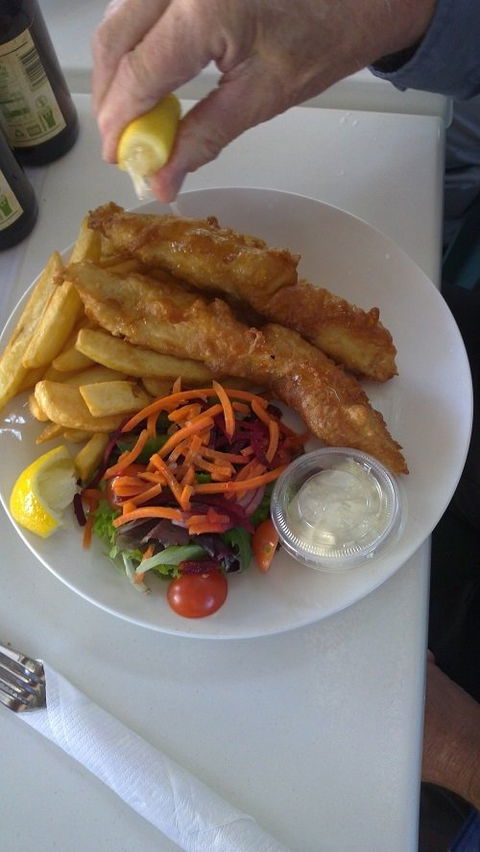 Landsborough Pub - Bridge Guide 1
