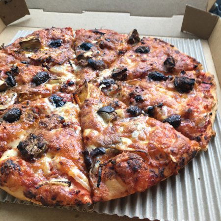 Serge's Pizza & Pasta - Lawyer Find 0