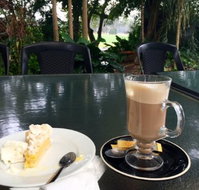 Vechhio's Fruit Stall  Cafe - Bet 4u