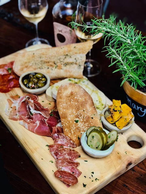 Bacaro Murwillumbah - Click Find 1