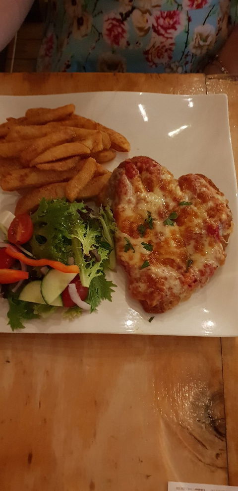 Bunya Mountains Coffee Shop And Tavern - Click Find 5