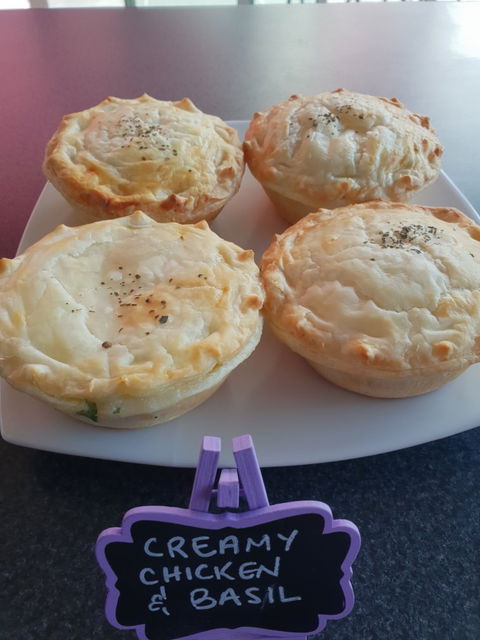 Cafe Purple - Click Find 4