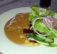 Capella Hotel Motel Restaurant - Click Find