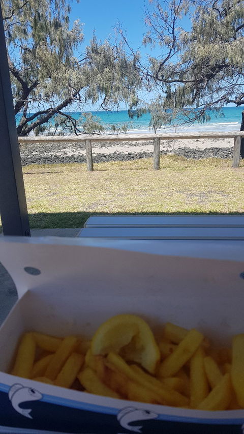 Driftwood Cafe And Kiosk - Click Find 1