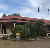 Mungungo Pub - Click Find
