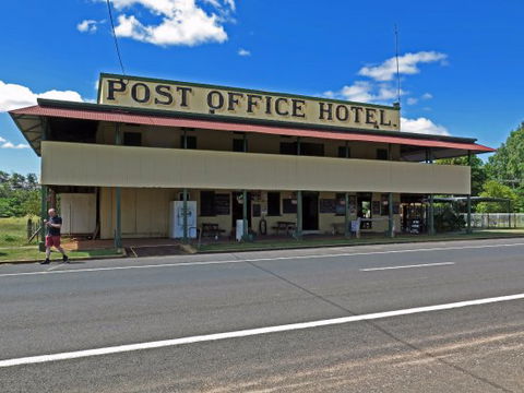 Post Office Hotel - Click Find 0