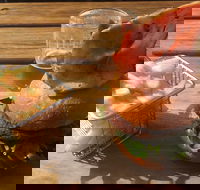 The Bearded Dragon Tavern - Click Find