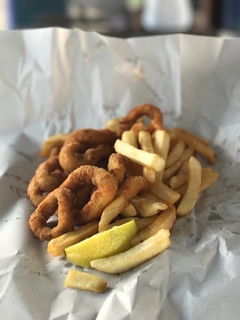 Whitsunday Seafood Bar - Lawyer Find 0