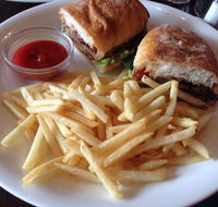 Blue Note Cafe  Bar - Click Find