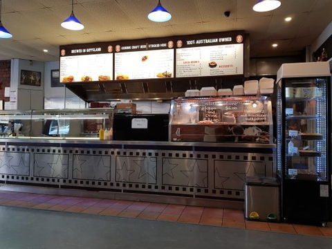 Hollywood Hill - Click Find 0