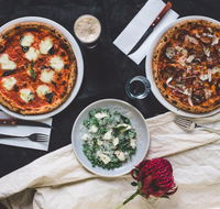 Santoni Pizza Bar