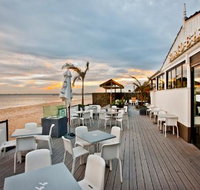 Sandbar Beach Cafe - Click Find