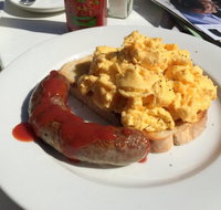 The Avenue Food Store - Click Find