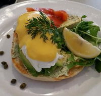 Ferguson St Provisions - Bet 4u