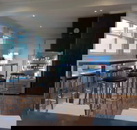 Platform 1 Cafe - Lawyer Find