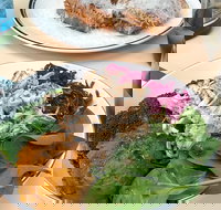 Upsy Daisy - Lawyer Find